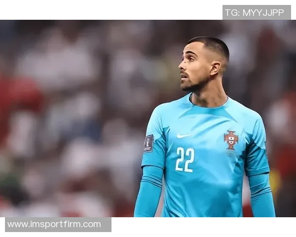 巴黎斯基拉关注波尔图右后卫阿尔贝托科斯塔有意今夏引进他